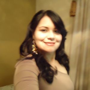 Meet your Posher, Andreina